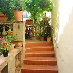 Vidal Hotel